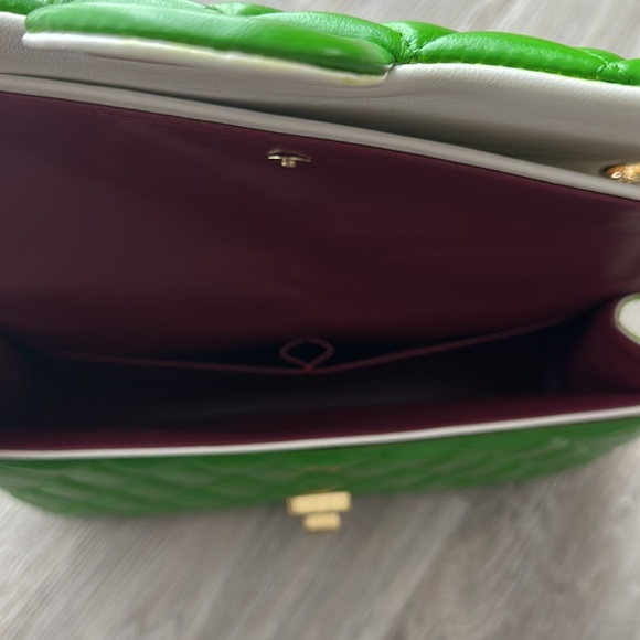 Green quilted leather bag - Picture 8 of 12